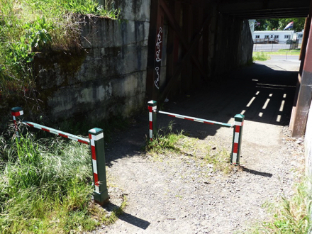 Option1 - bollards to keep out bicycles